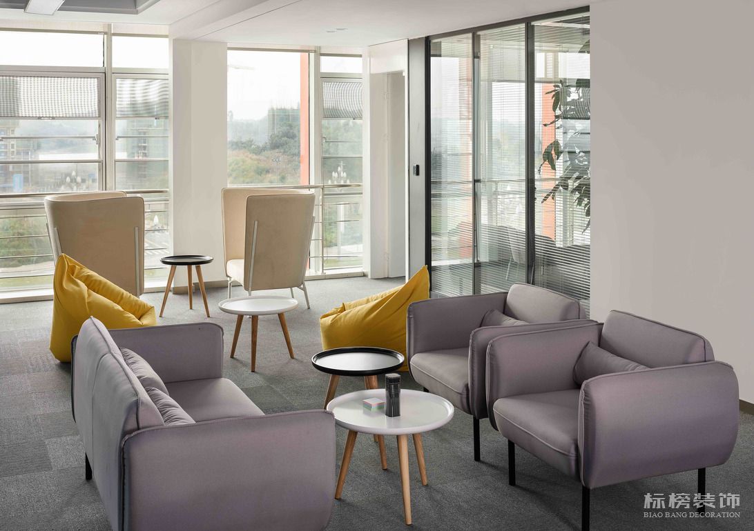 办公室装修费用一般是多少钱？